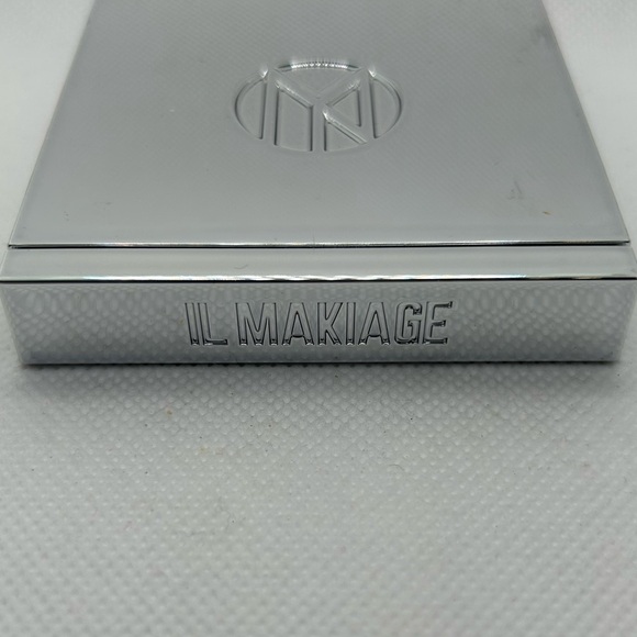 IL MAKIAGE Boss Squad eyeshadow multi dimensional 4 pan eye color pallette - Picture 4 of 6